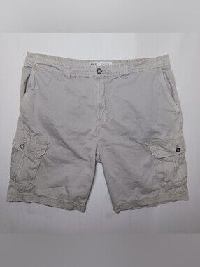 BKE Men's Cargo Shorts in Light Gray
